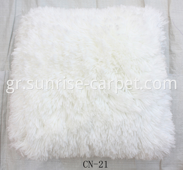 Pillow with Polyester Shaggy yarn white color